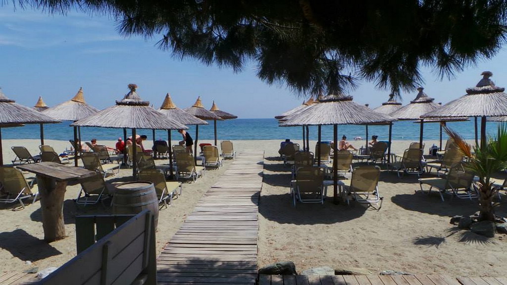  Skotina beach Paralia Skotinas 